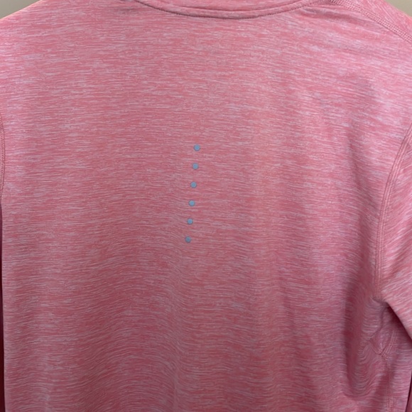 Nike Dri-Fit Top - Picture 4 of 5
